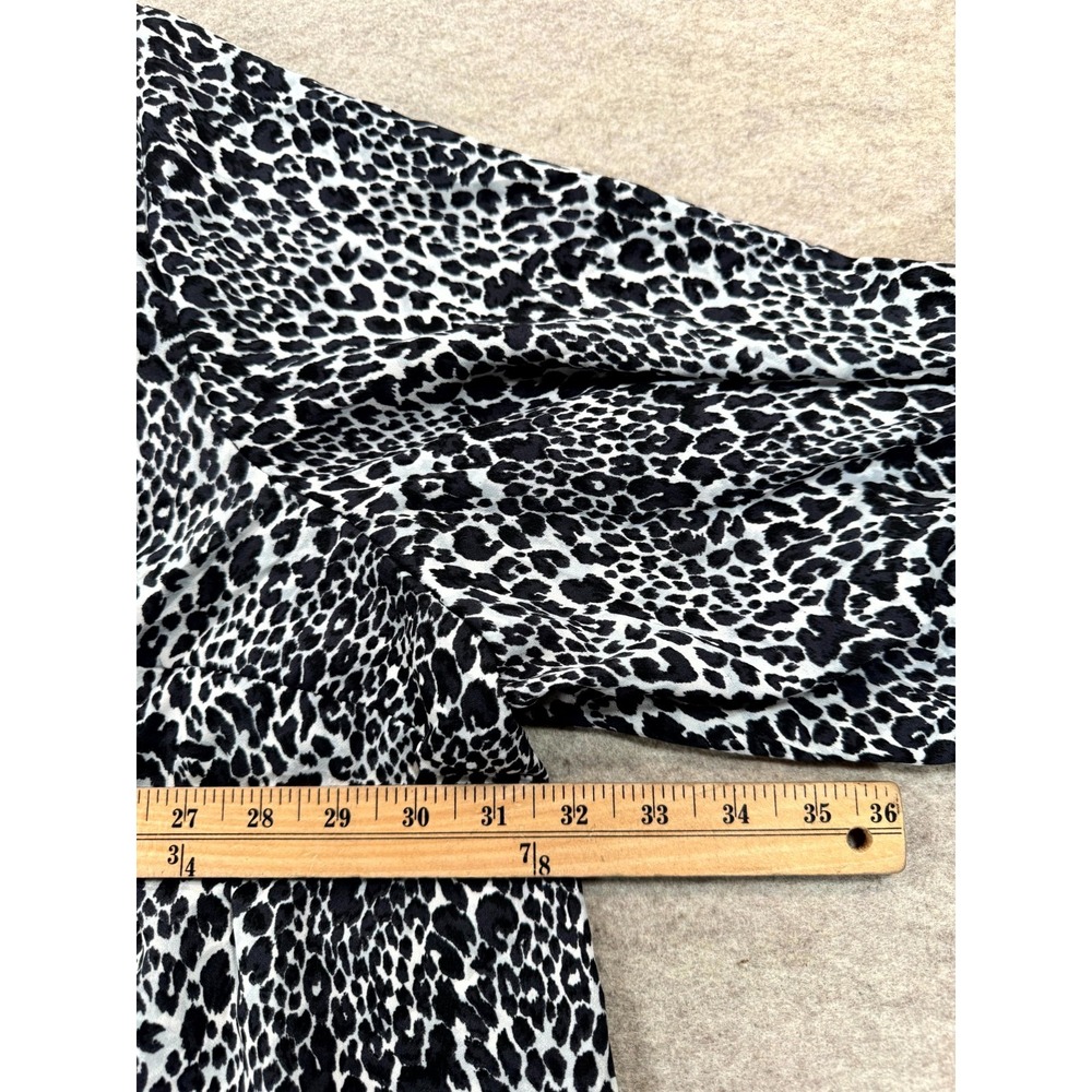 Catherines Blouse Shirt Womens 5X Black White Animal Print Casual Button Front - Picture 11 of 14